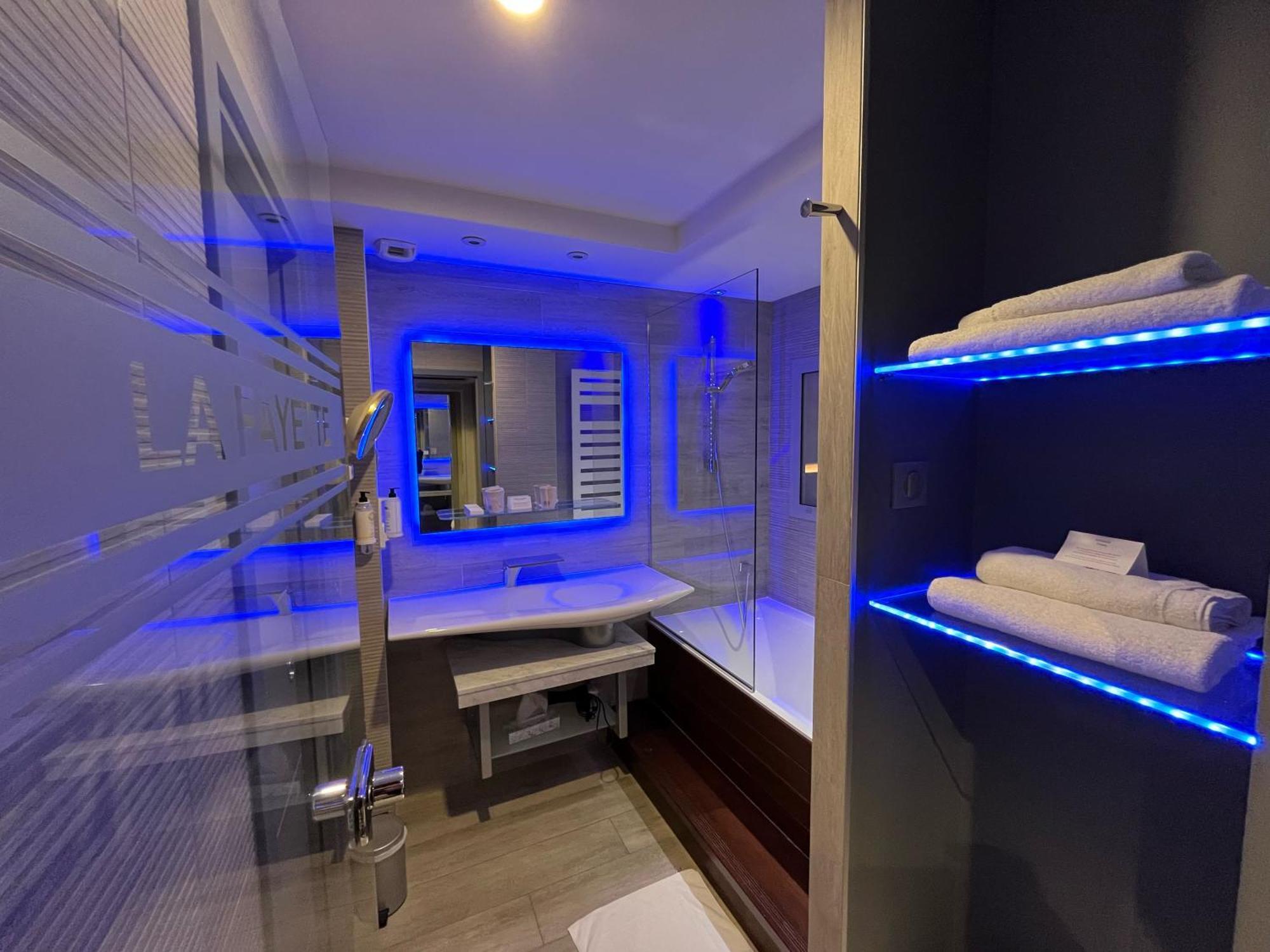 เบสต์ เวสเทิร์น พลัส ลา ฟาแยต โฮเต็ล แอนด์ สปา Hotel เอปินาล ภายนอก รูปภาพ
